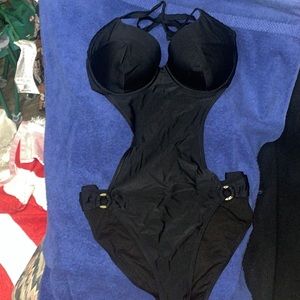 5/$15 closet clean-out, Smart & Sexy 38C one piece